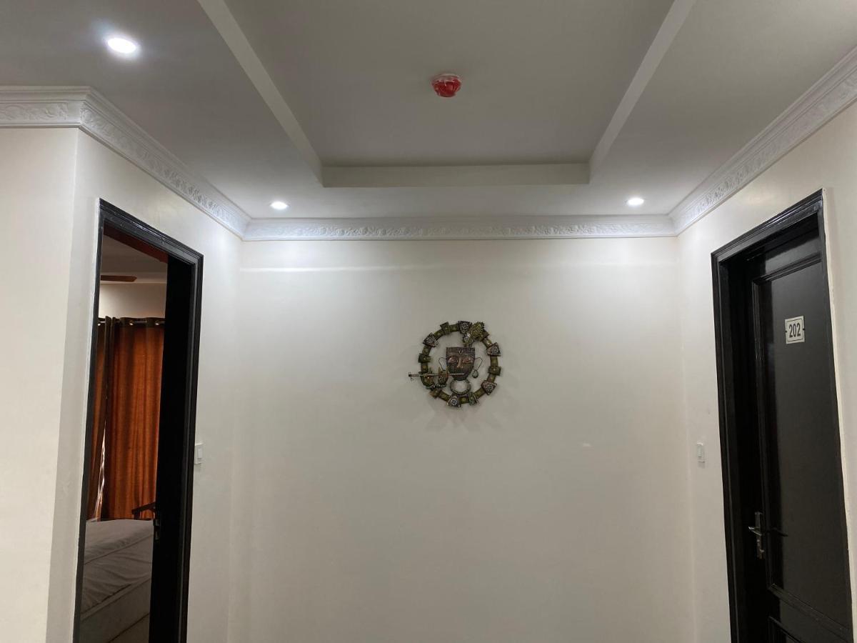 S.R Plaza Otel Khurja Dış mekan fotoğraf